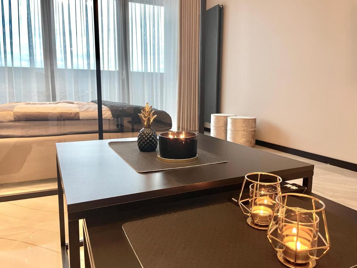 Apartament Elegance Hanza Tower Szczecin Exterior photo